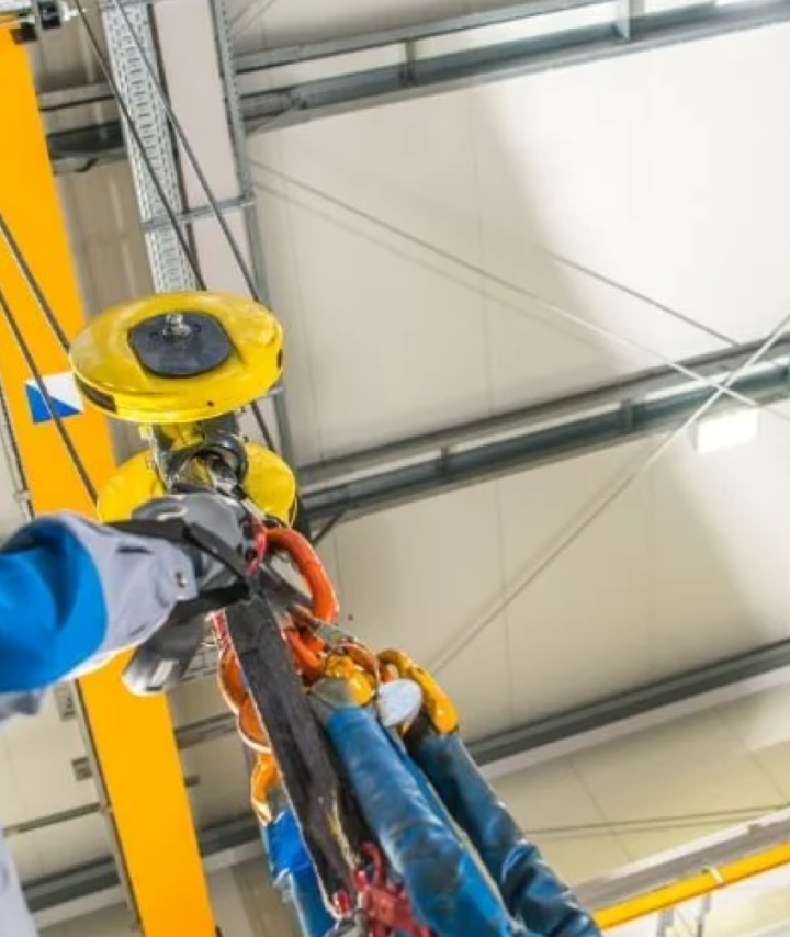 Lifting equipment mobile hero